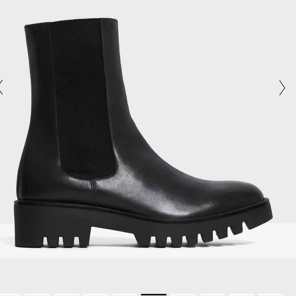 THEORY***CHELSEA BOOTIE In Black Leather**EU 40; US 10 $475 - Picture 1 of 12